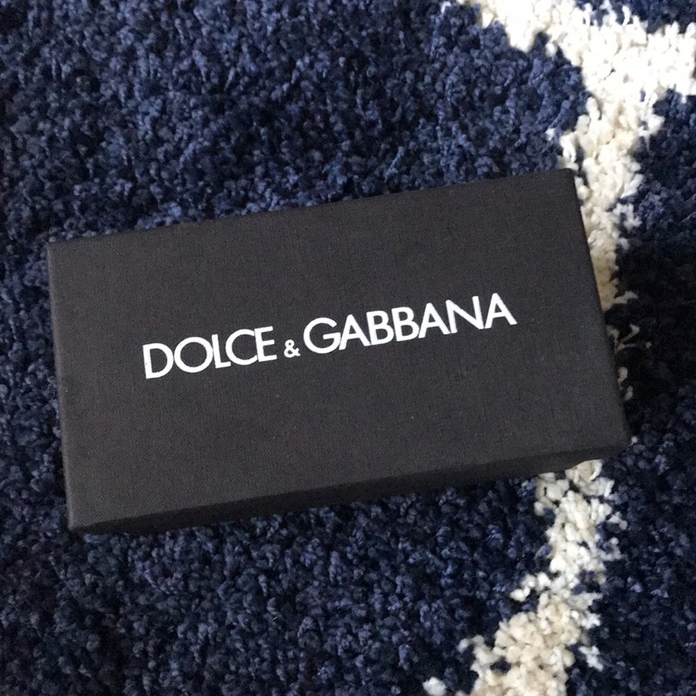 Dolce and gabbana sunglasses box